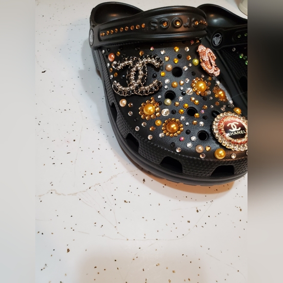 Custom Crocs - Picture 5 of 5